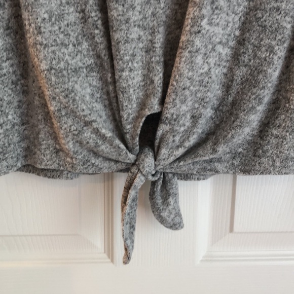 Antistar Women’s Small lightweight fleece sweater. Tie front - Picture 2 of 4